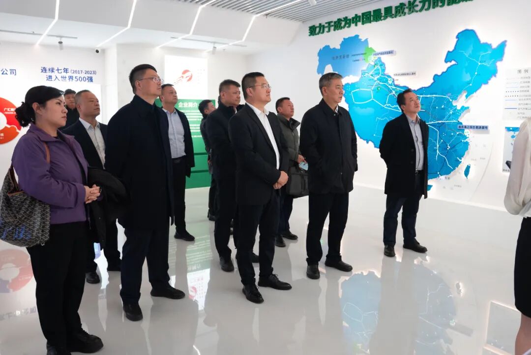 广汇能源与重庆港股份有限公司签署战略合作协议 共建“疆煤东运”铁水联运新通道