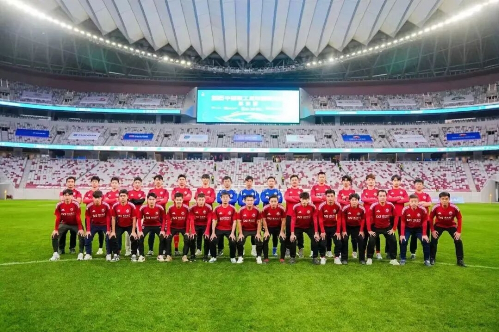 浦发银行勇夺2025中国职工足球超级联赛冠军