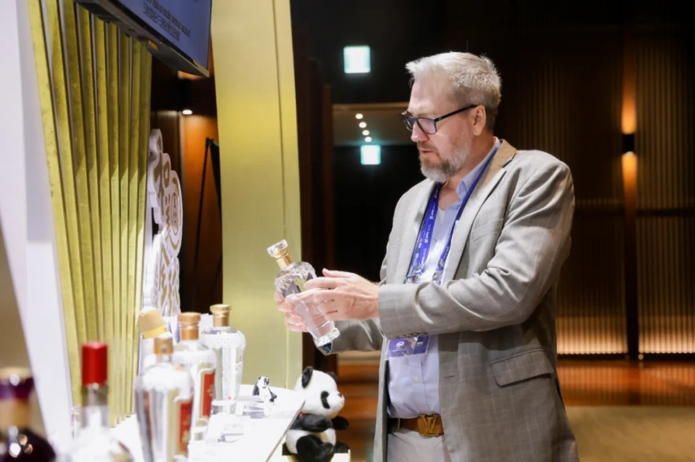 携手APEC,五粮液以“和美”之道叩响世界之门