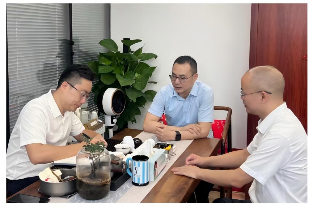 30年寿险营销路:三个人的长征,一群人的底色