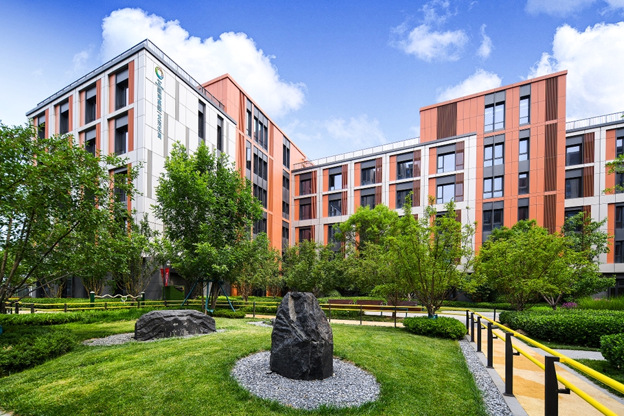 7000 亿保费破局！中国人寿以金融担当绘就民生保障新图景