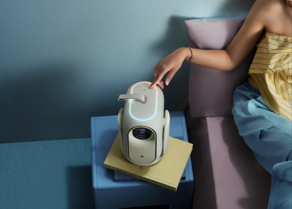 喜报！小明Q6荣获AVF科技创新奖：设计力与科技力并驾齐驱