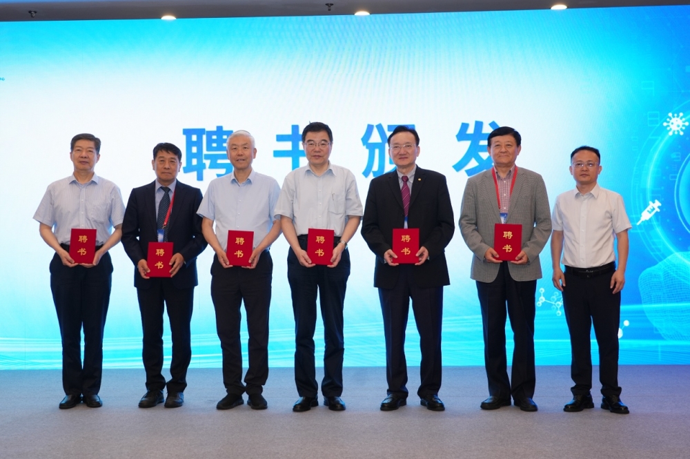 智能技术在继续医学教育中的应用研究课题启动会在京顺利召开，以数智赋能为医疗强基注入全新动力！